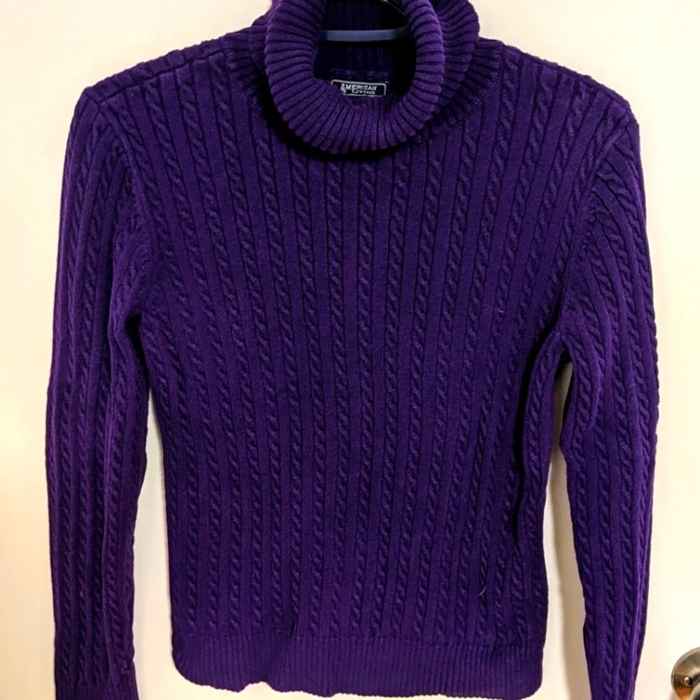 Purple Turtle Neck - Women's Large
